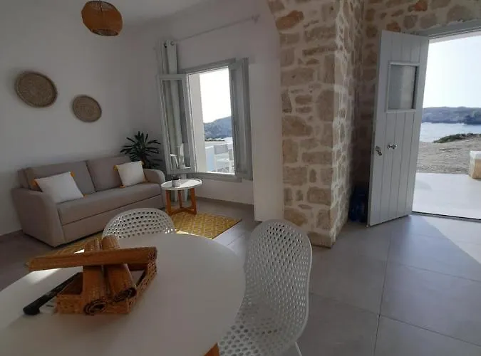 En Lefko * Lefkos (Karpathos)